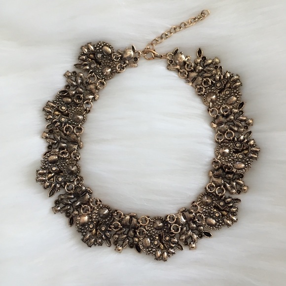 "Antoinette" Necklace Clear Crystal Statement - Picture 5 of 7